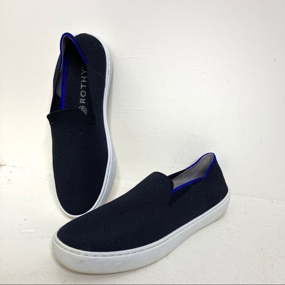 rothys black sneaker